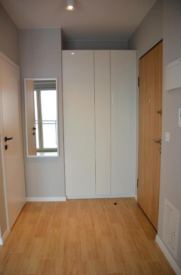 Sunset Studio Bemowo Apartment Varşovia Exterior foto